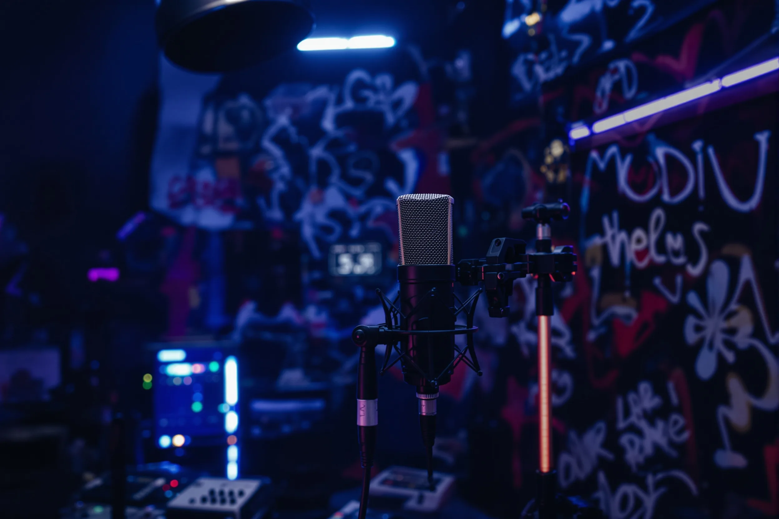 Pass the Mic